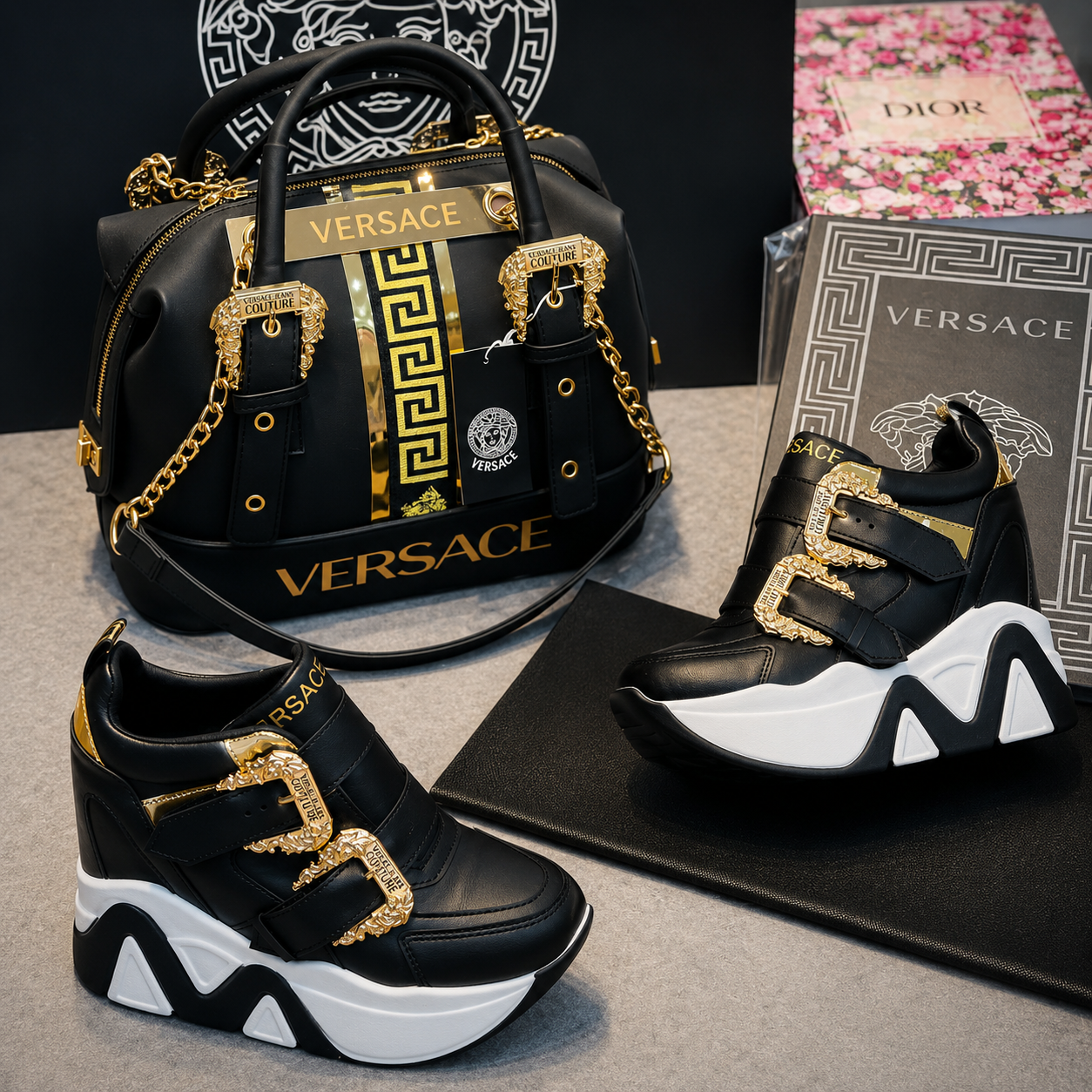 كعب مخفي VERSACE
