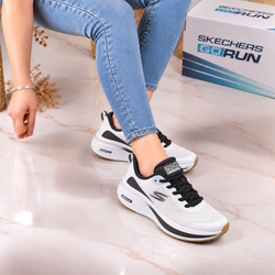 Skechers Go Run Elevate 2.0