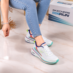 Skechers Go Run Elevate 2.0