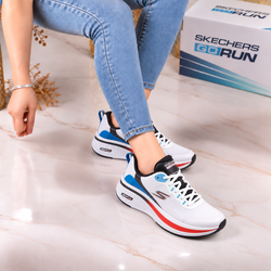 Skechers Go Run Elevate 2.0