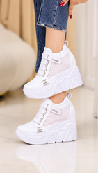 كعب مخفي chanel